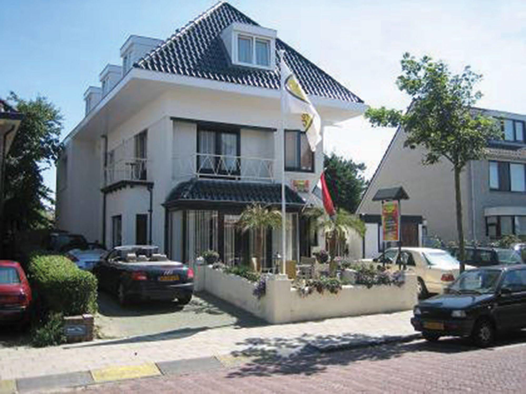 Hotel / Pension Villa Tanahlot Zandvoort Ngoại thất bức ảnh